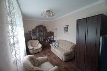2-к квартира, 42 м², 2/2 эт.