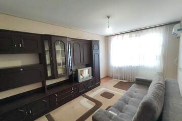 2-к квартира, 51 м², 4/10 эт.